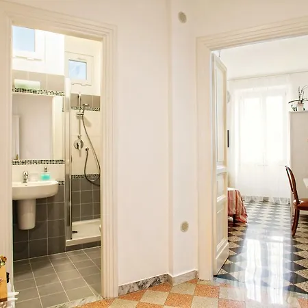 Bed & Breakfast Vatica 4*